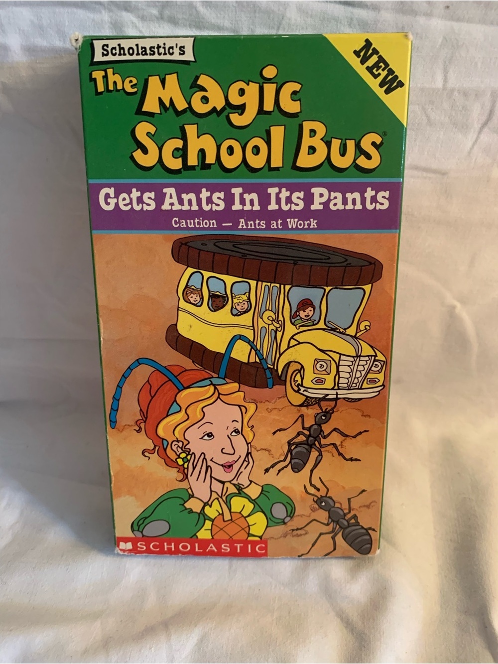Vintage 1997 VHS Scholastic The Magic School Bus Gets Ants In Its Pants